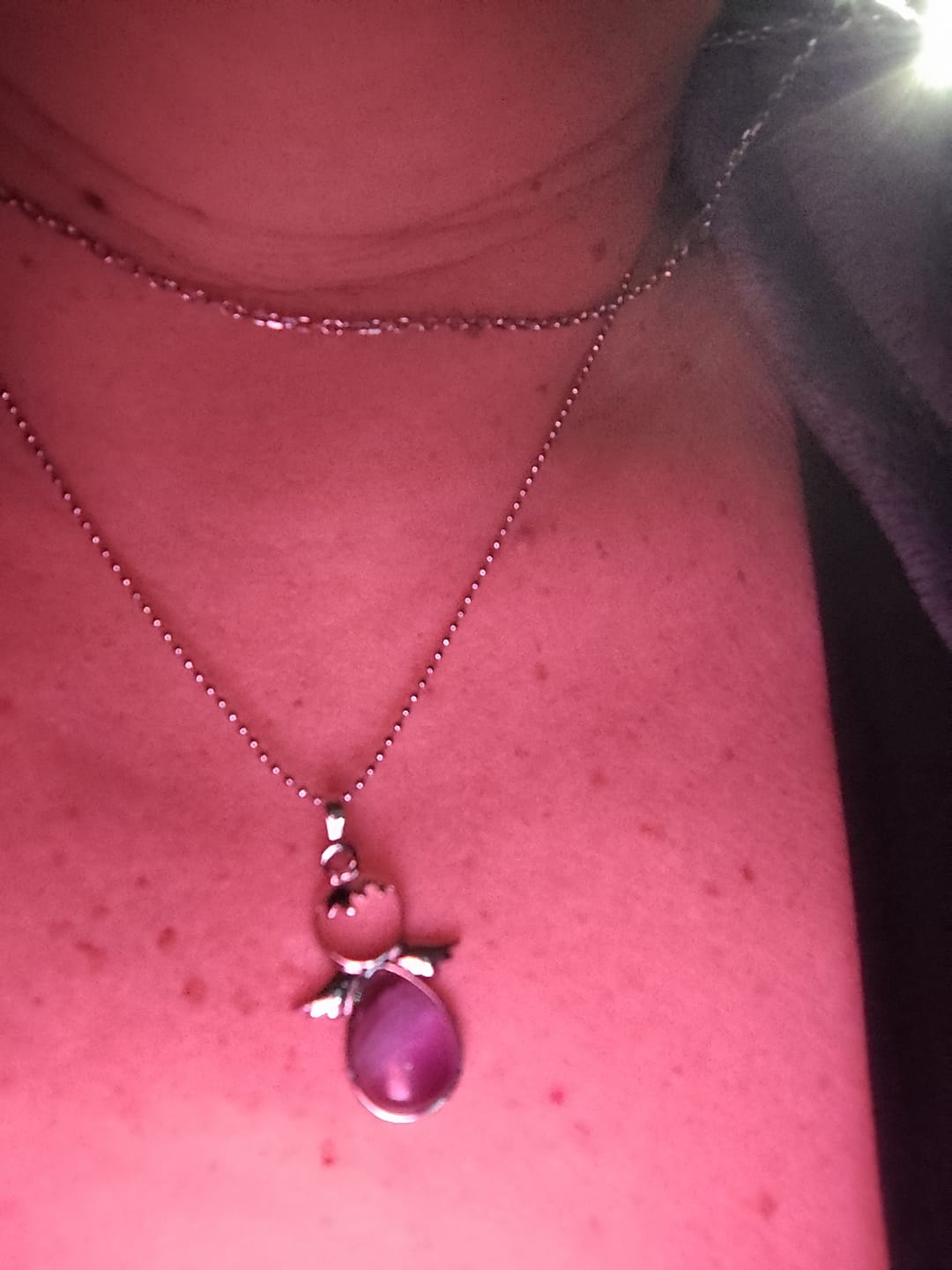 Customer photo review of Pendentif Petit Ange et sa Pierre Naturelle