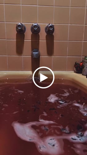 Customer video review of The Lovers Coconut Milk Bath