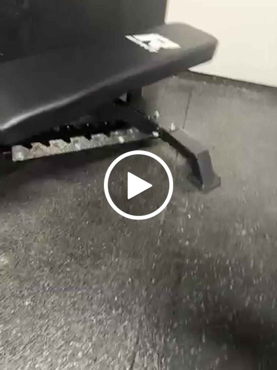 Customer video review of RitFit 1300LB Adjustable Weight Bench BWB01