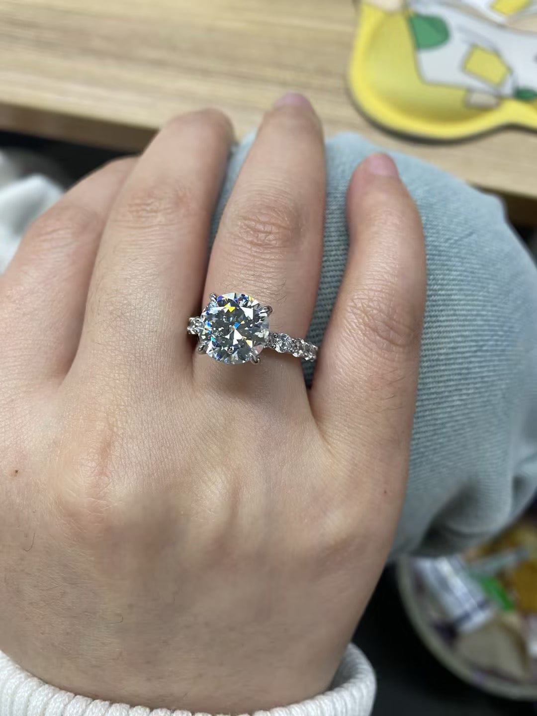 Customer photo review of Rodiffy Moissanite 2.0Ct~4.0 Ct Round Engagement Ring -4 Prong Setting