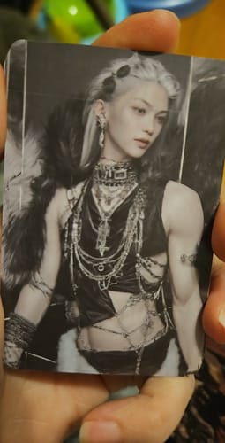 Customer photo review of KPOP Sexy PhotoCard Collection