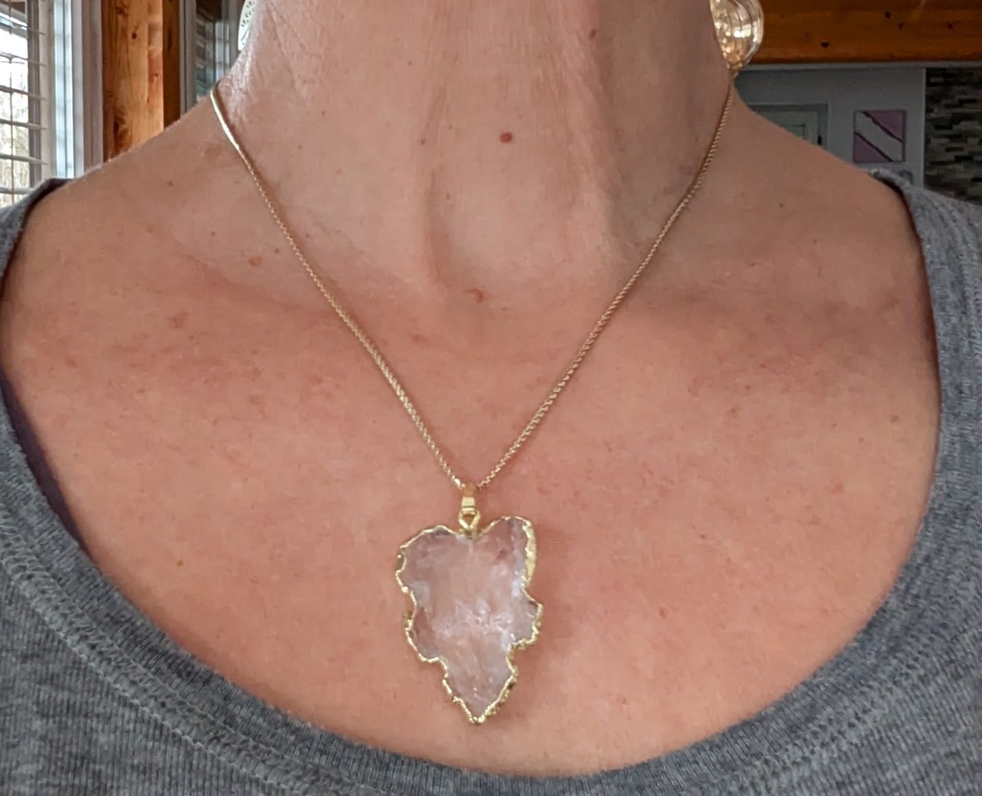 Customer photo review of Bergkristall Halskette - Naturmedallion umrandet