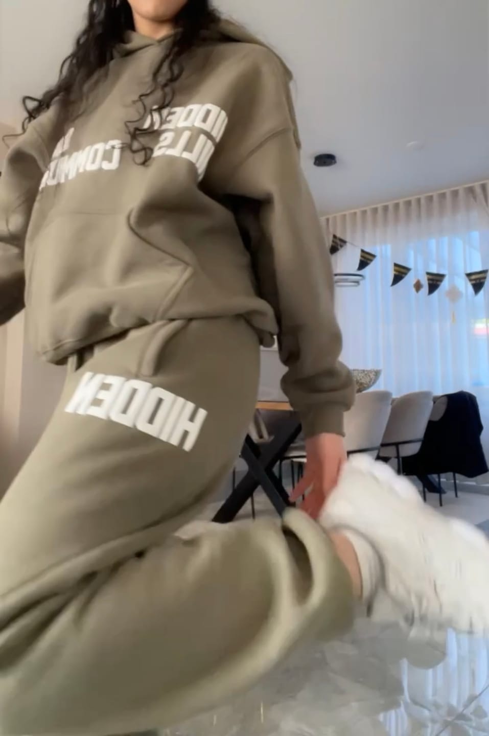 Customer photo review of GATED COMMUNITY CUFFED SWEATPANTS SAGE