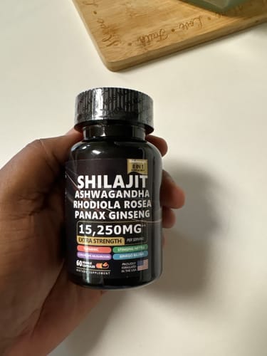 Customer photo review of Shilajit Power ShilaStrength Blend - 15,250MG Energize Your Vitality!