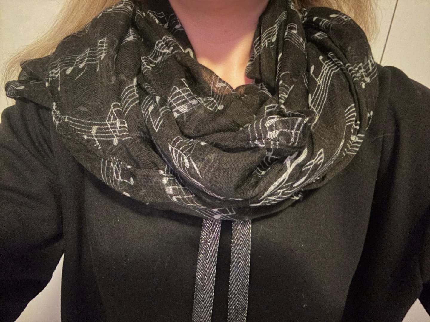 Customer photo review of Stilvolle Musiker Loop-Schals