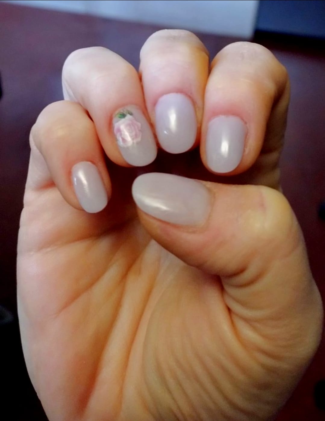 Customer photo review of Nude Beige Dipping Powder