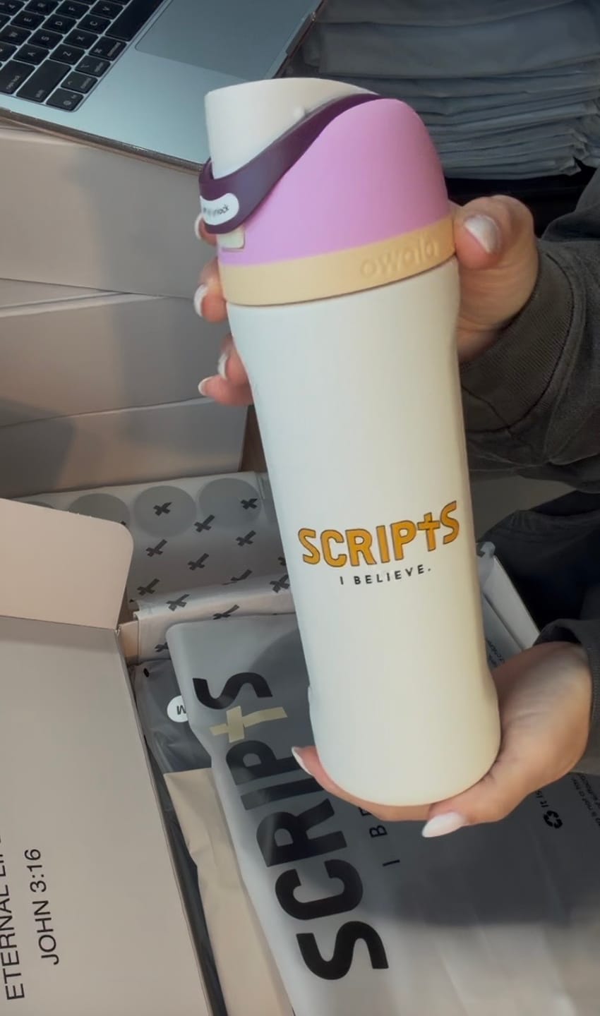 Customer photo review of Freesip | 24 oz