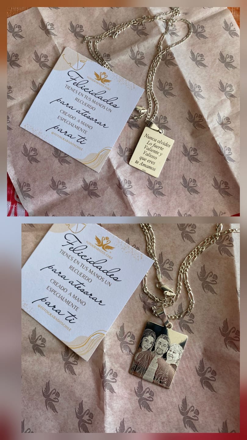 Customer photo review of Fotograbado placa grande rectangular con borde 1 a 4 rostros + cadena 60cm