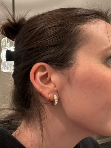 Customer photo review of britt baguette huggies (13mm)