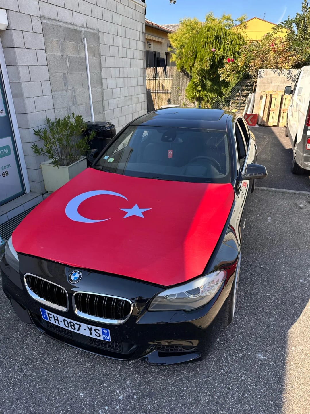 Customer photo review of Drapeau Capot Turquie 🇹🇷