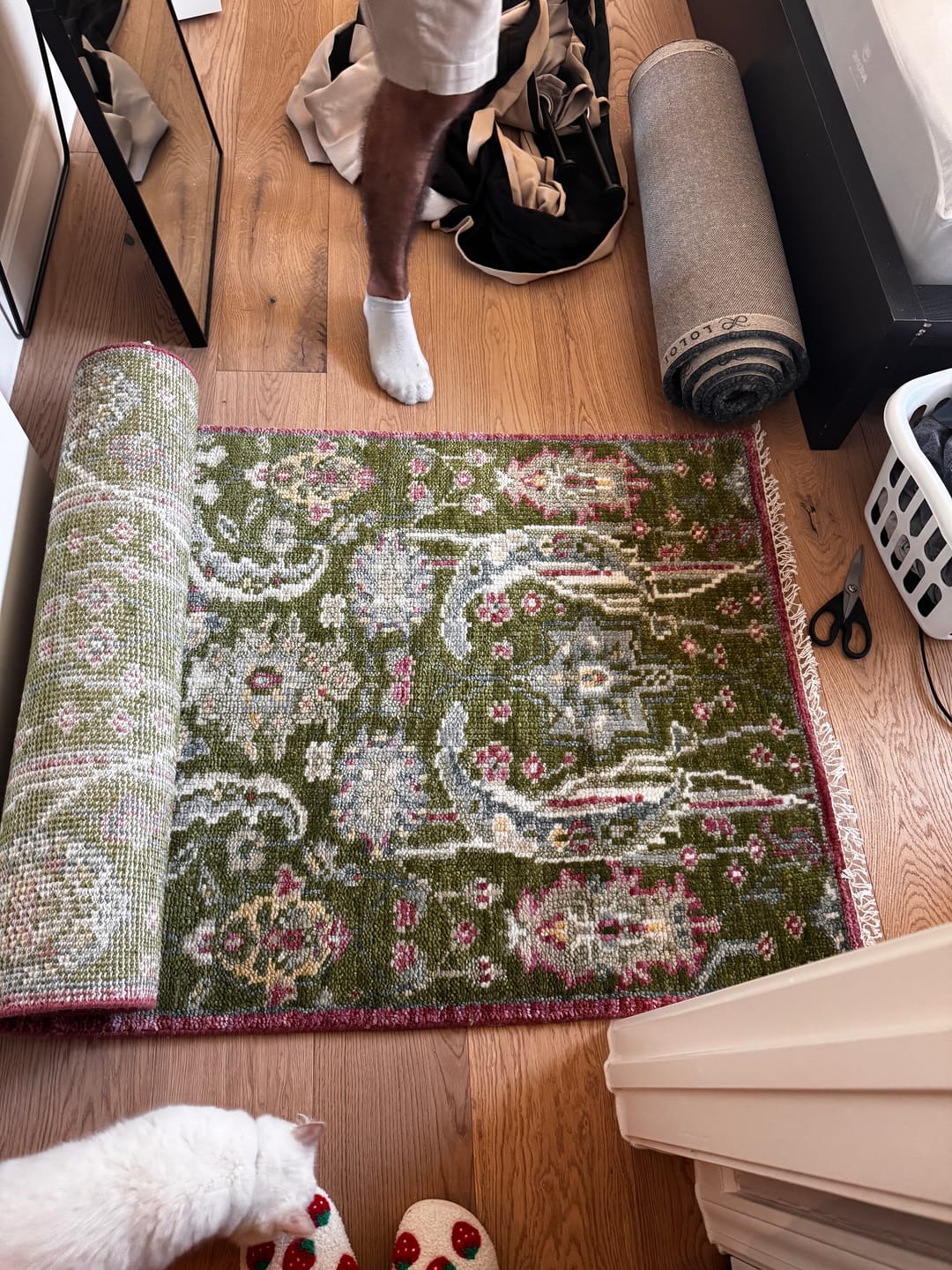 Customer photo review of Pink, Olive and Beige Traditional Vintage Heriz Serapi Wool Rug