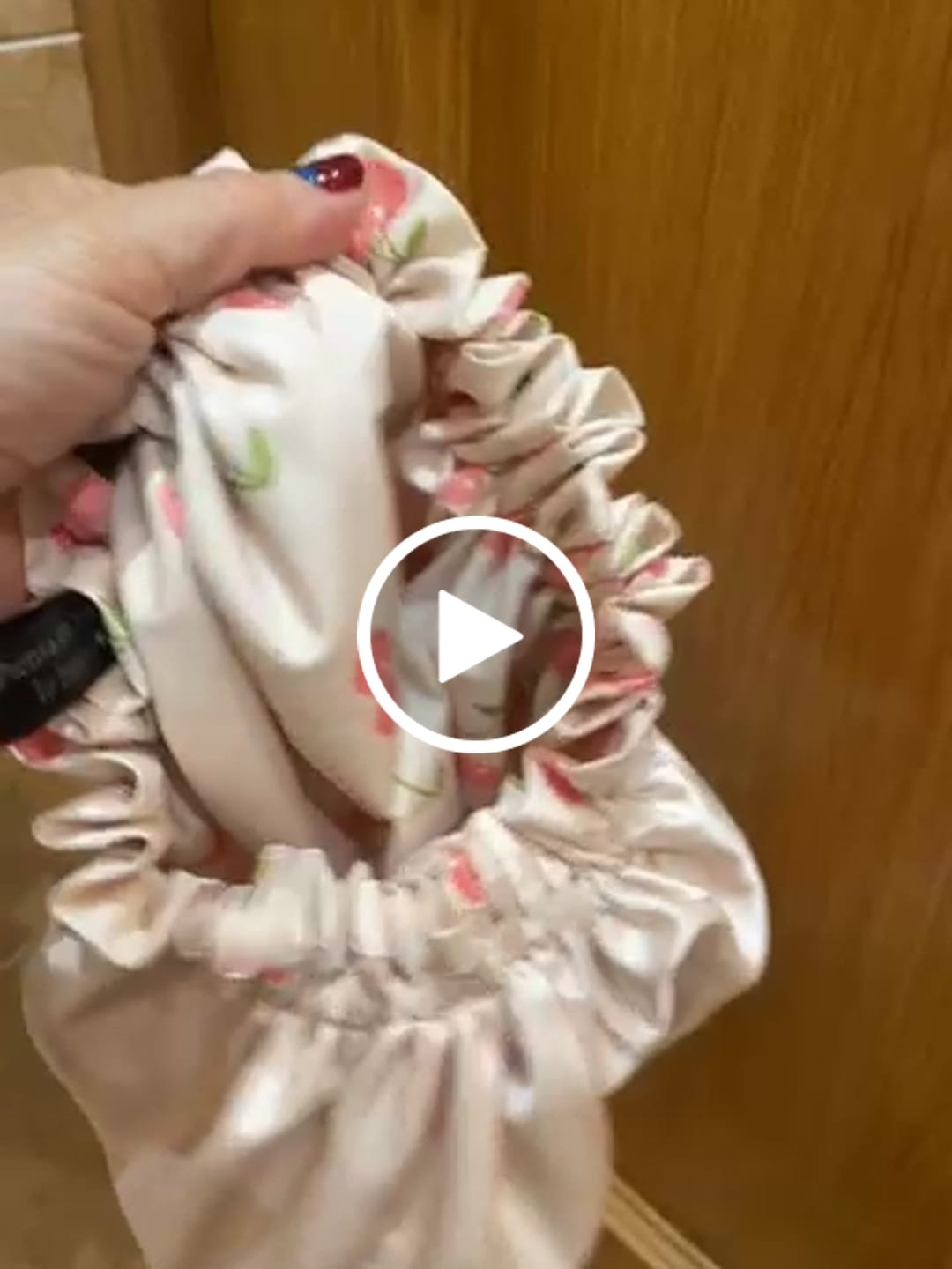 Customer video review of Gorro para ducha
