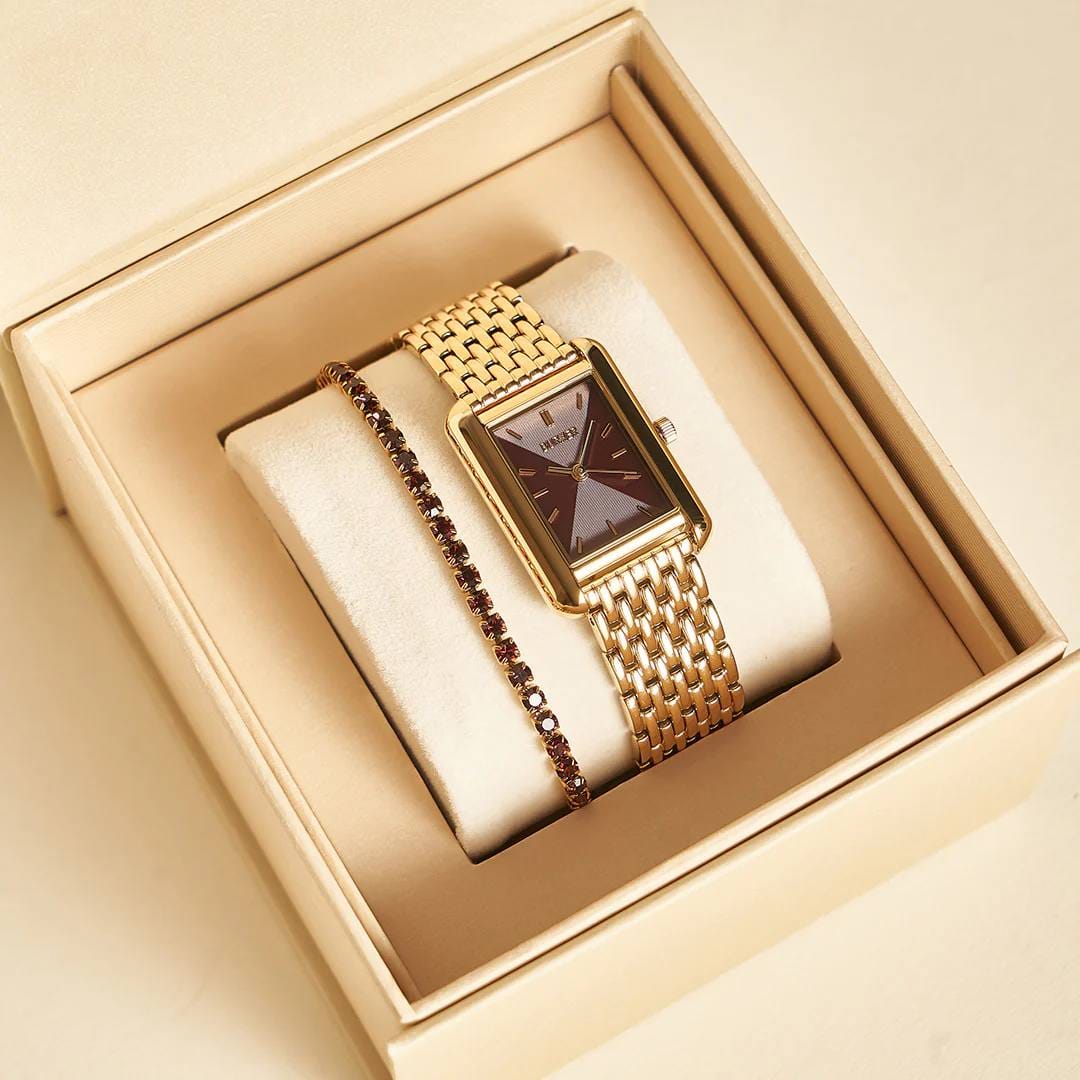 Customer photo review of Olivia Gold Burgundy