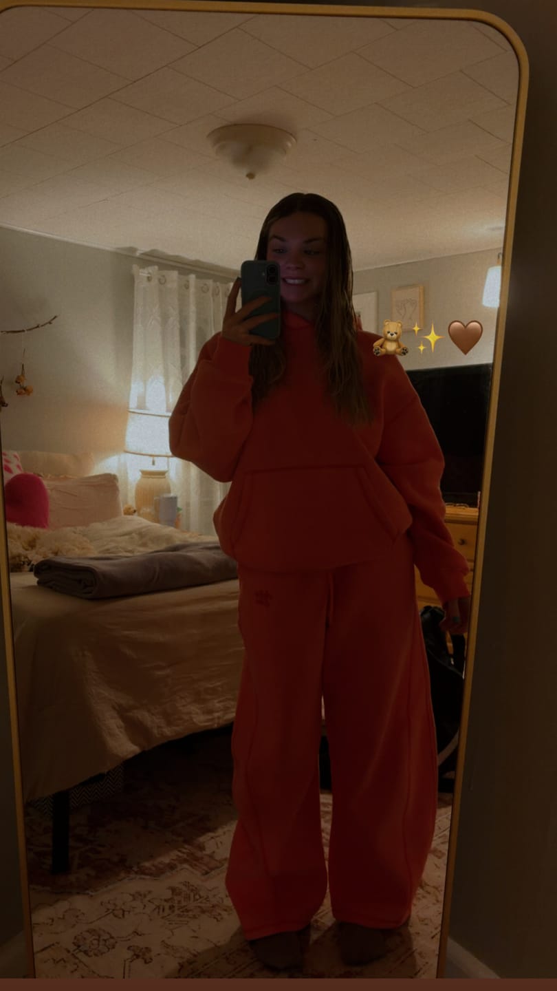 Customer photo review of Soufflé Baggy Hoodie Set