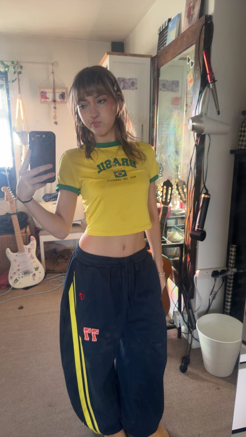 Customer photo review of Aelfric Eden Stripe Baggy Barrel Sweatpants