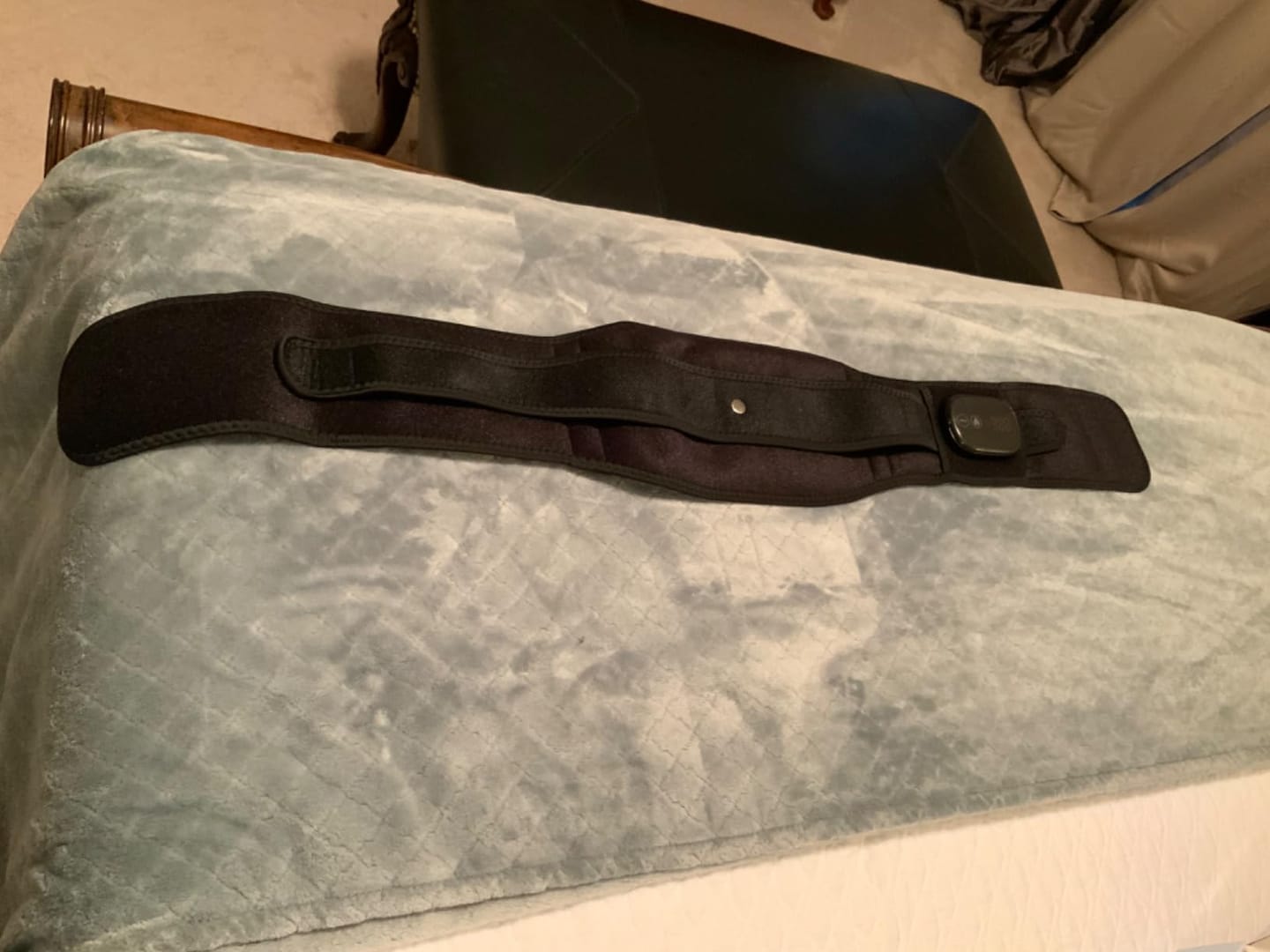Customer photo review of Back Massage Belt – Heating Pad, Vibration & Red Light Therapy