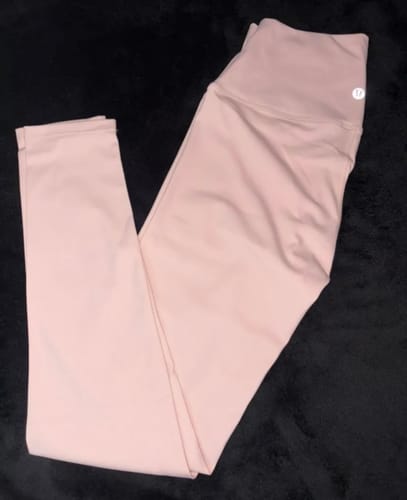 Customer photo review of Lululemon Define