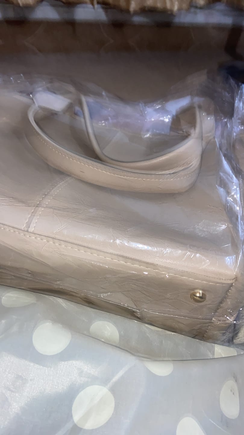 Customer photo review of Portland Tote Black