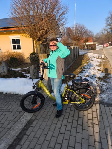 Customer photo review of Engwe L20 SE 250W 20" Foldable Electric Bike 561Wh Trekking Bike Step-through E-bike 36V 15.6Ah Battery