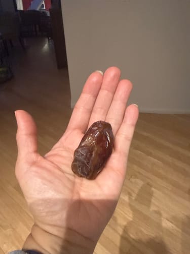 Customer photo review of Soft Rutab Medjool Dates