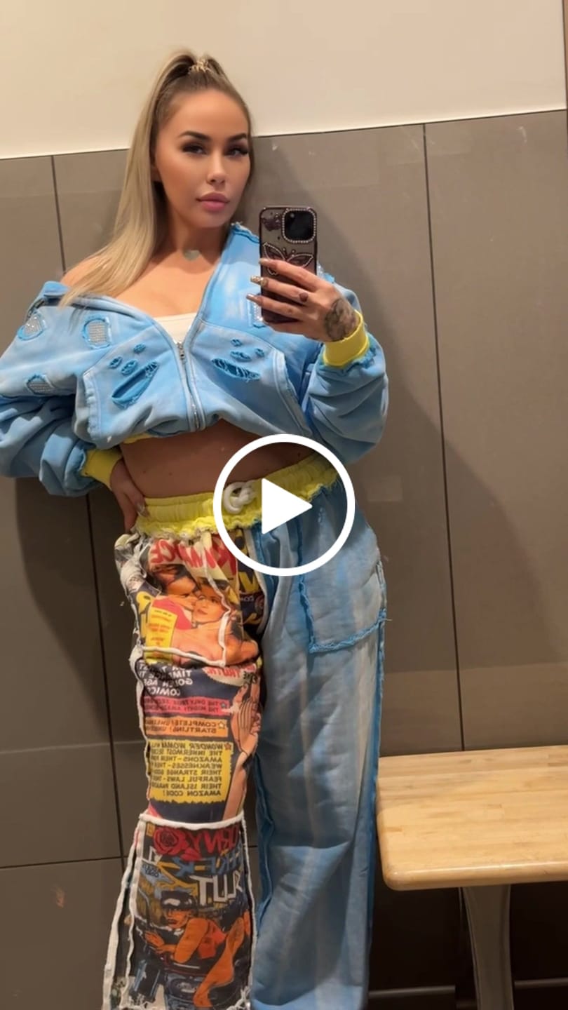Customer video review of COMIC SWEATS