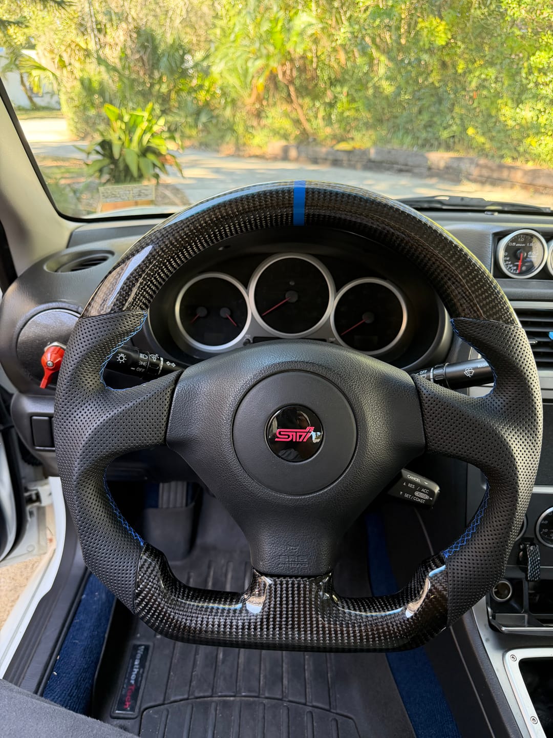 Customer photo review of 2005-07 Subaru WRX STI Carbon Fiber Steering Wheel