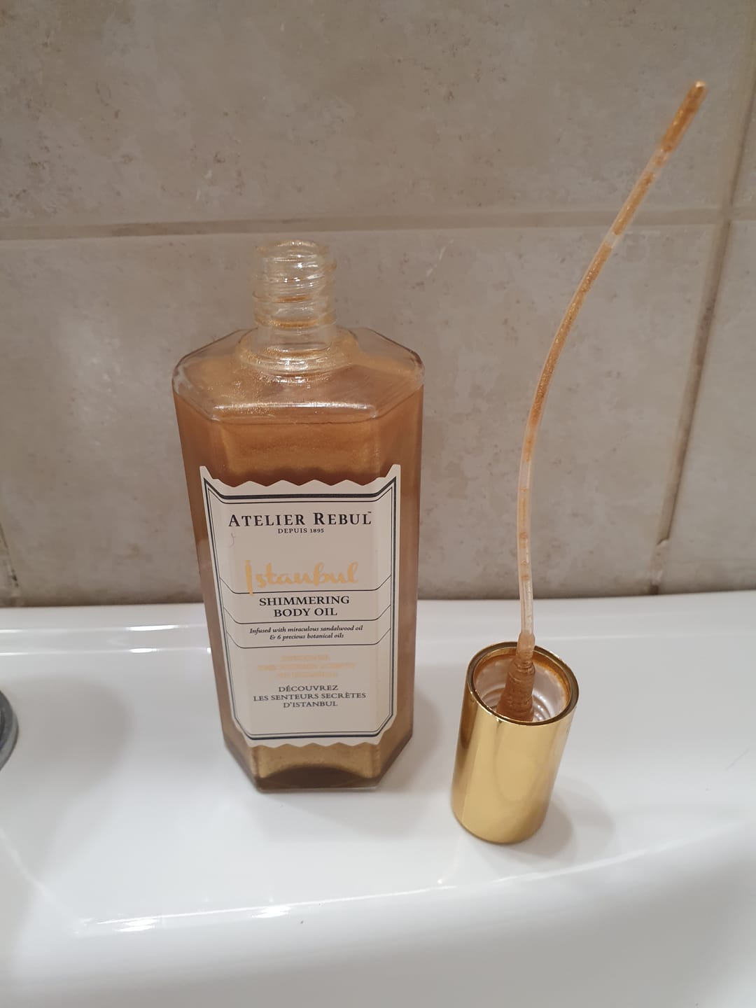 Customer photo review of Istanbul Shimmering Body Oil 125ml