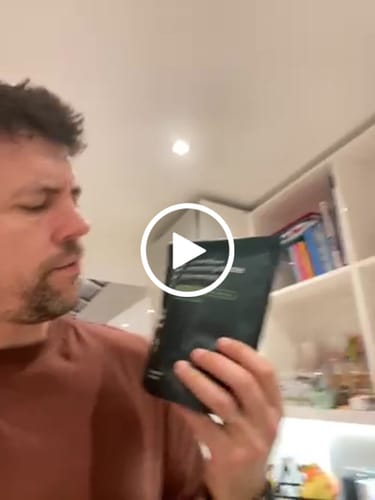 Customer video review of Strawberry Flavour 🍓