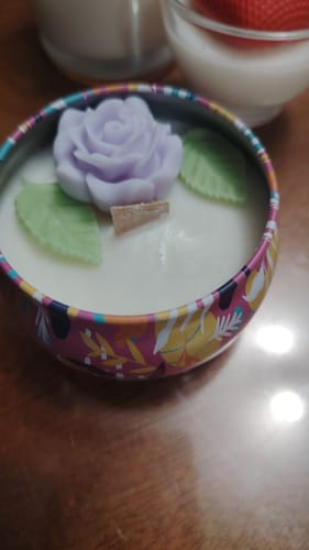 Customer photo review of Lata para Vela Aluminio 4 oz Monstera