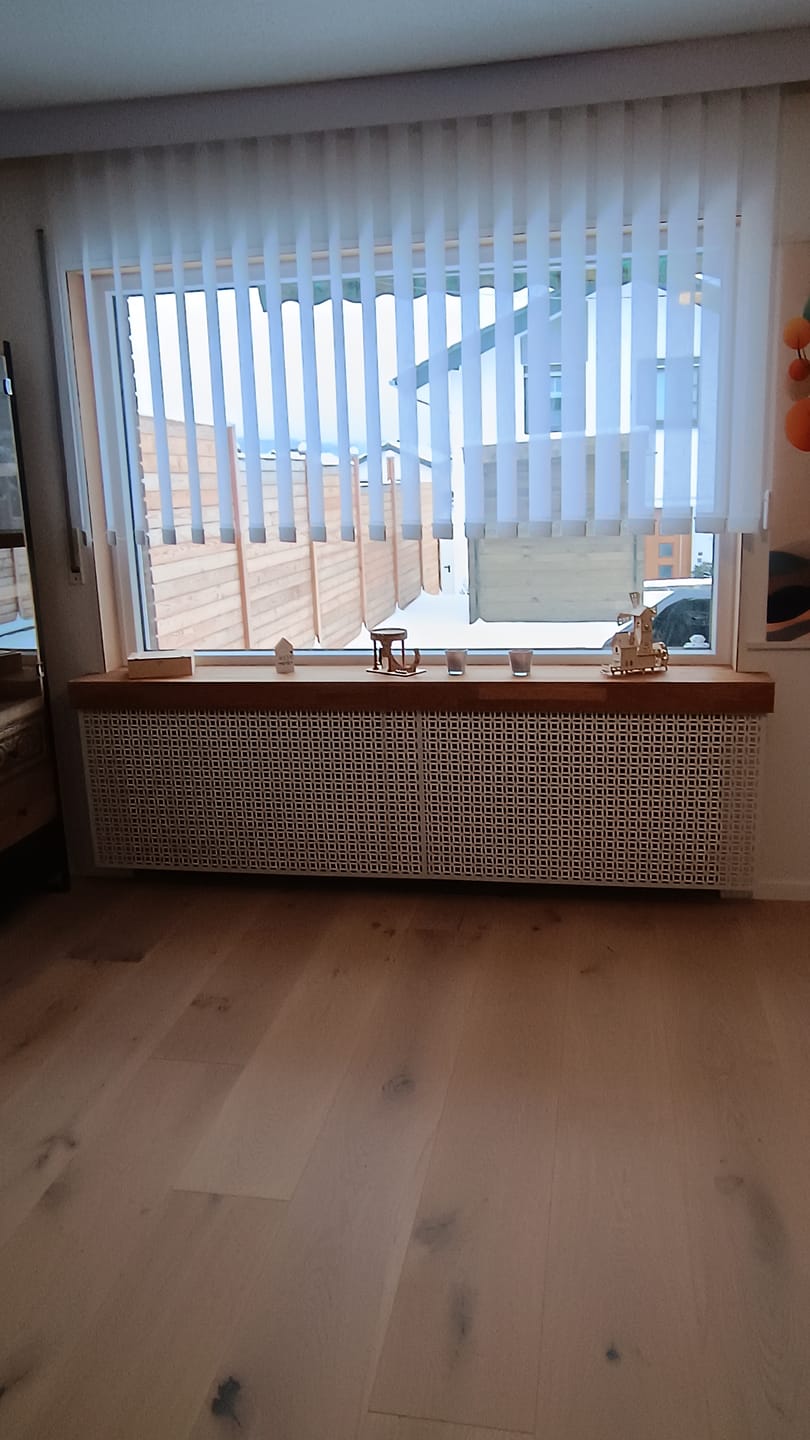 Customer photo review of Lochwand DHAKA 122 x 61 cm weiß lackiert 3 mm MDF