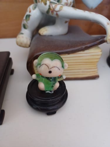 Customer photo review of Tiny Glass Monkey, Pistachio 289