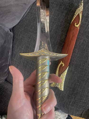 Customer photo review of Sting Lord of the Rings Light Brown Sword