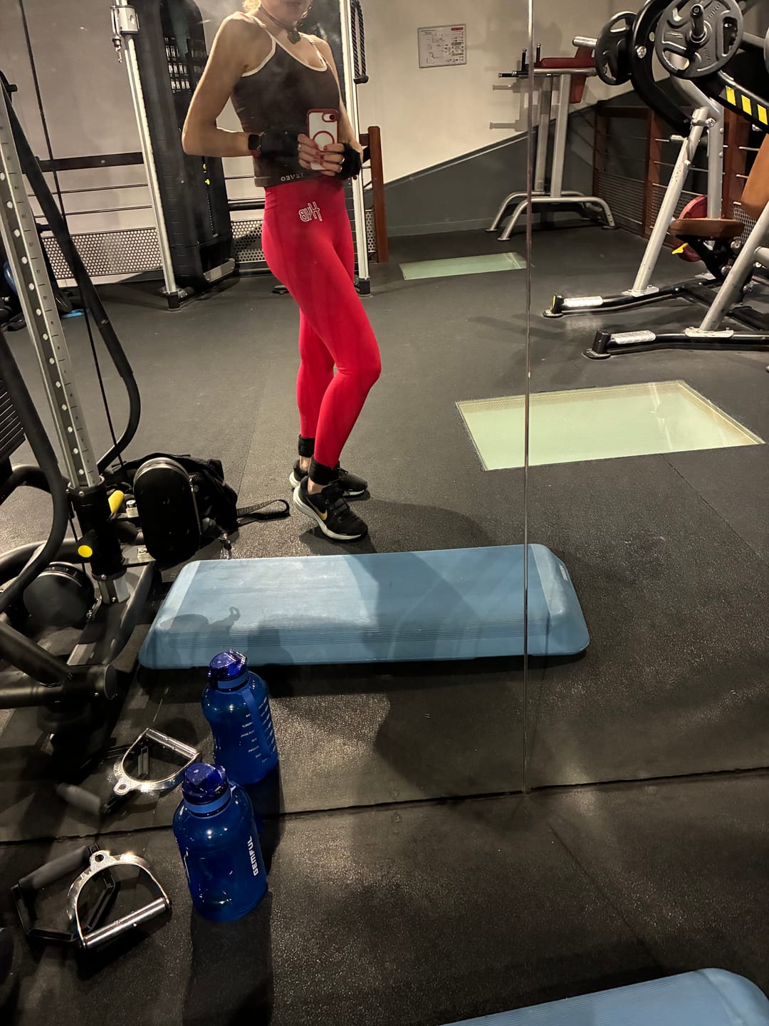 Customer photo review of LEGGINGS LIBERTY PLUS ROSSO