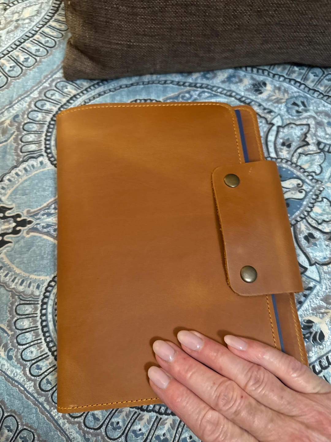 Customer photo review of 2026 Leather Planner, Personalized Refillable Leather Journal A5 Size + Free Pen