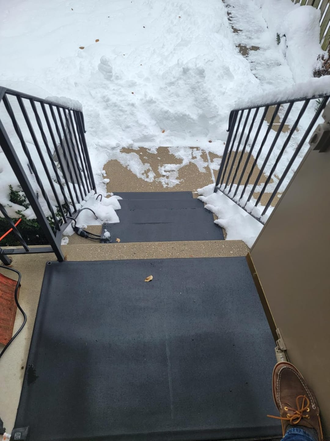 Customer photo review of Heated Snow Melting Mat – Non-Slip Stair & Walkway Heater