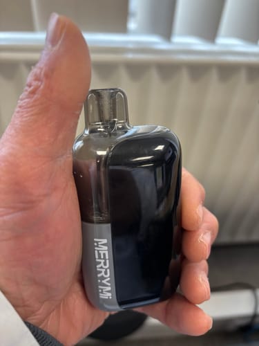 Customer photo review of Merry-Mi - Panda X 40K - Puff Jetable / Vape Disposable - 5% nicotine