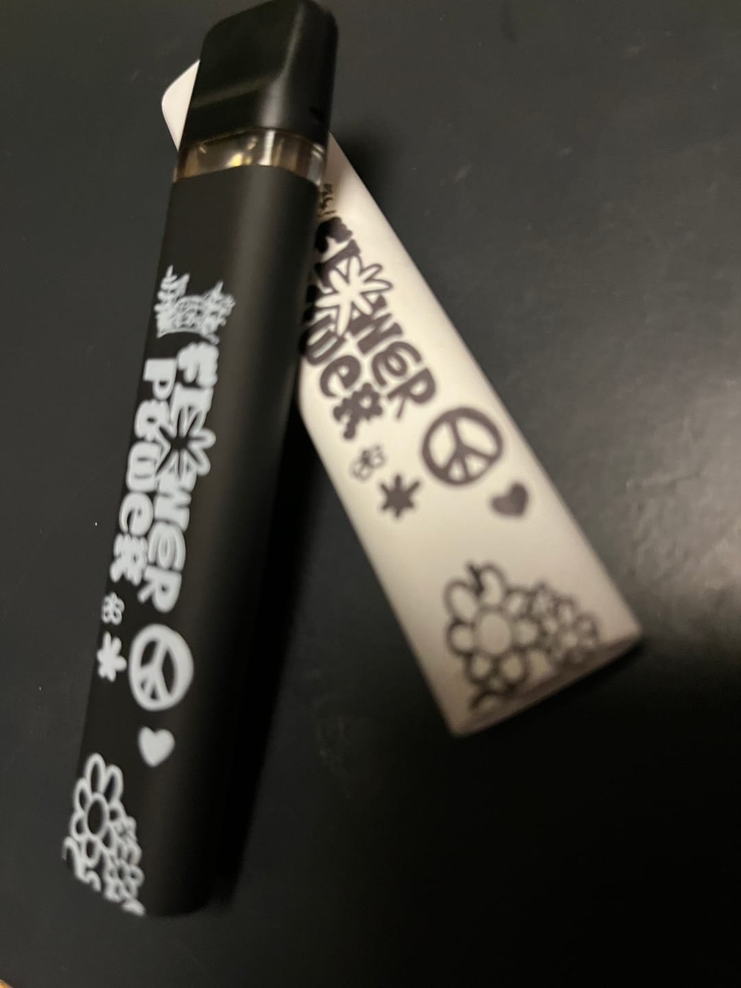 Customer photo review of 🍋Flower Power Vape Lemon Superior Blend