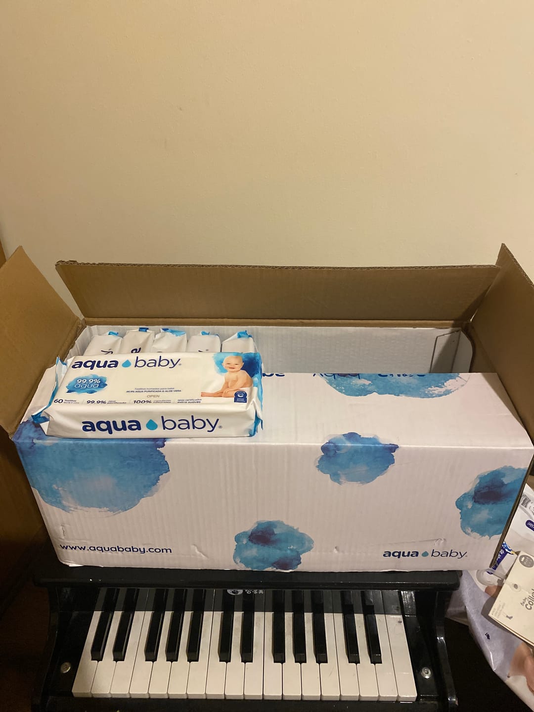 Customer photo review of Aqua Baby 24 Bolsas de 60 Toallitas Húmedas