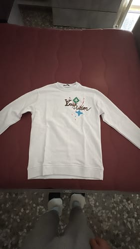 Recensione con foto di un cliente su Felpa girocollo con stampa LV
