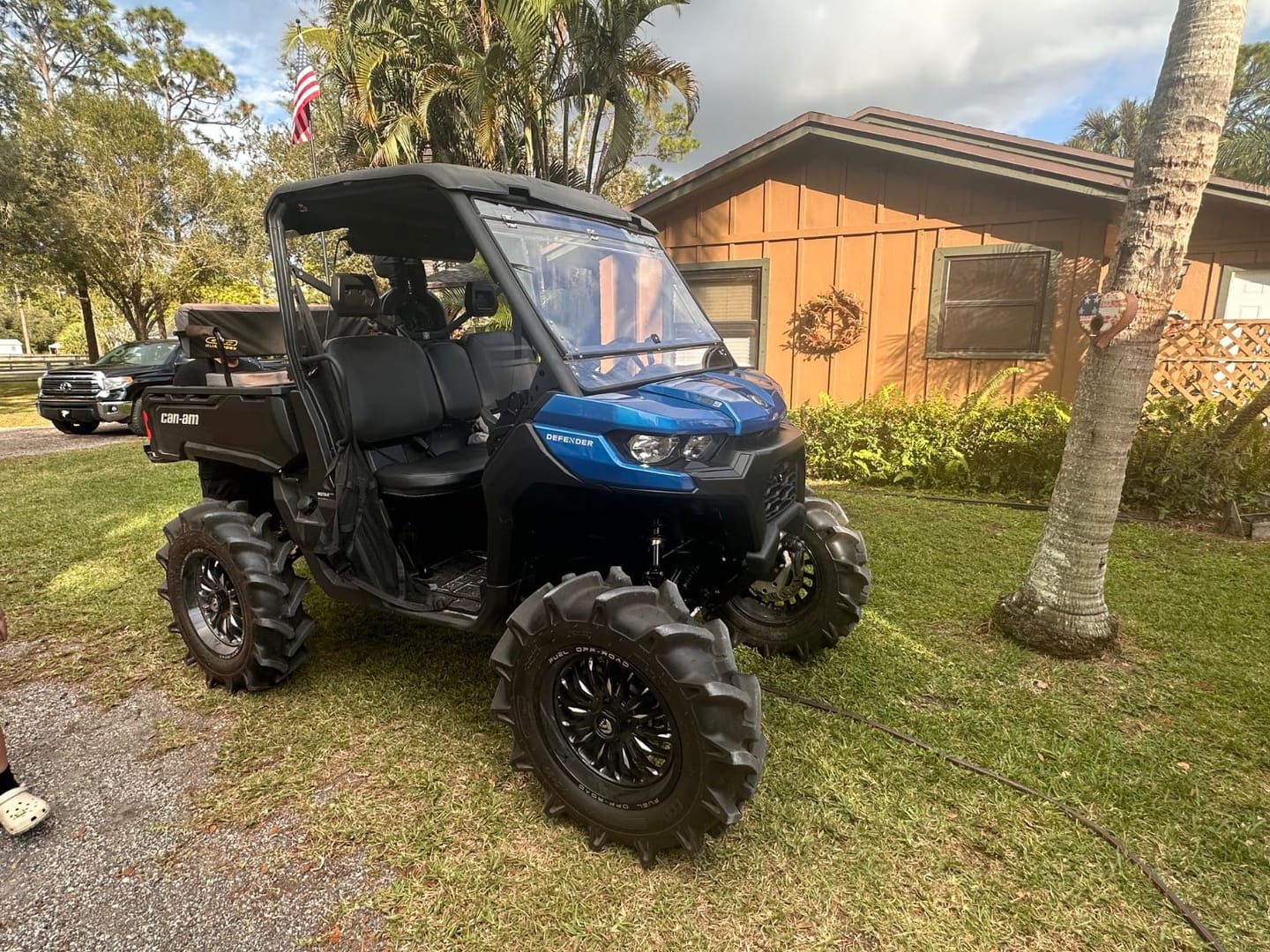 Customer photo review of 2-in-1 Flip Windshield 1/5" Thick Polycarbonate for Can-Am Defender HD5/8/10