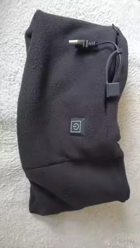 Customer photo review of USB Heated Neck Warmer – Electric Scarf with 3 Heat Settings