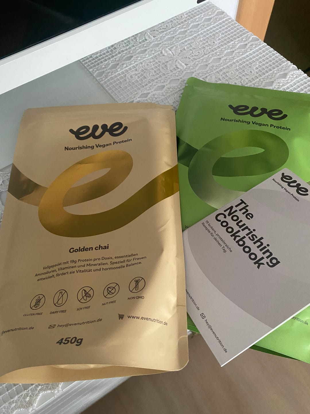 Customer photo review of Matcha Bliss Protein (vegan)