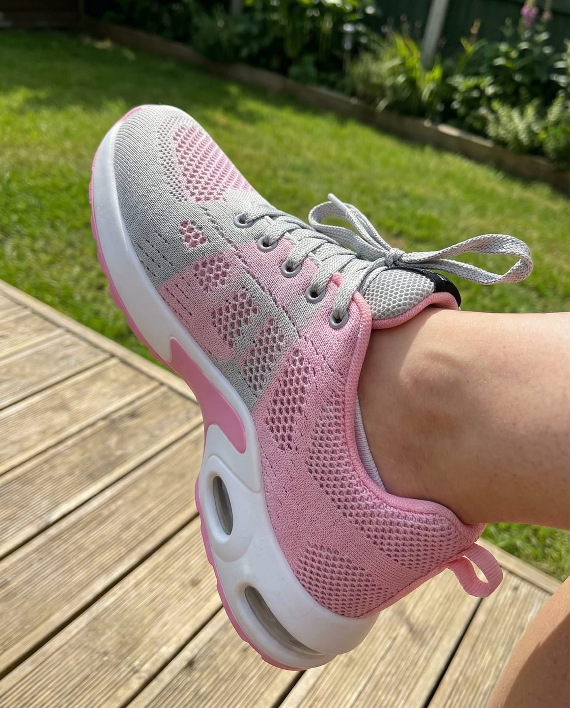Customer photo review of Orthora™ Pro — Built for 12-Hour Shifts on Hard Floors