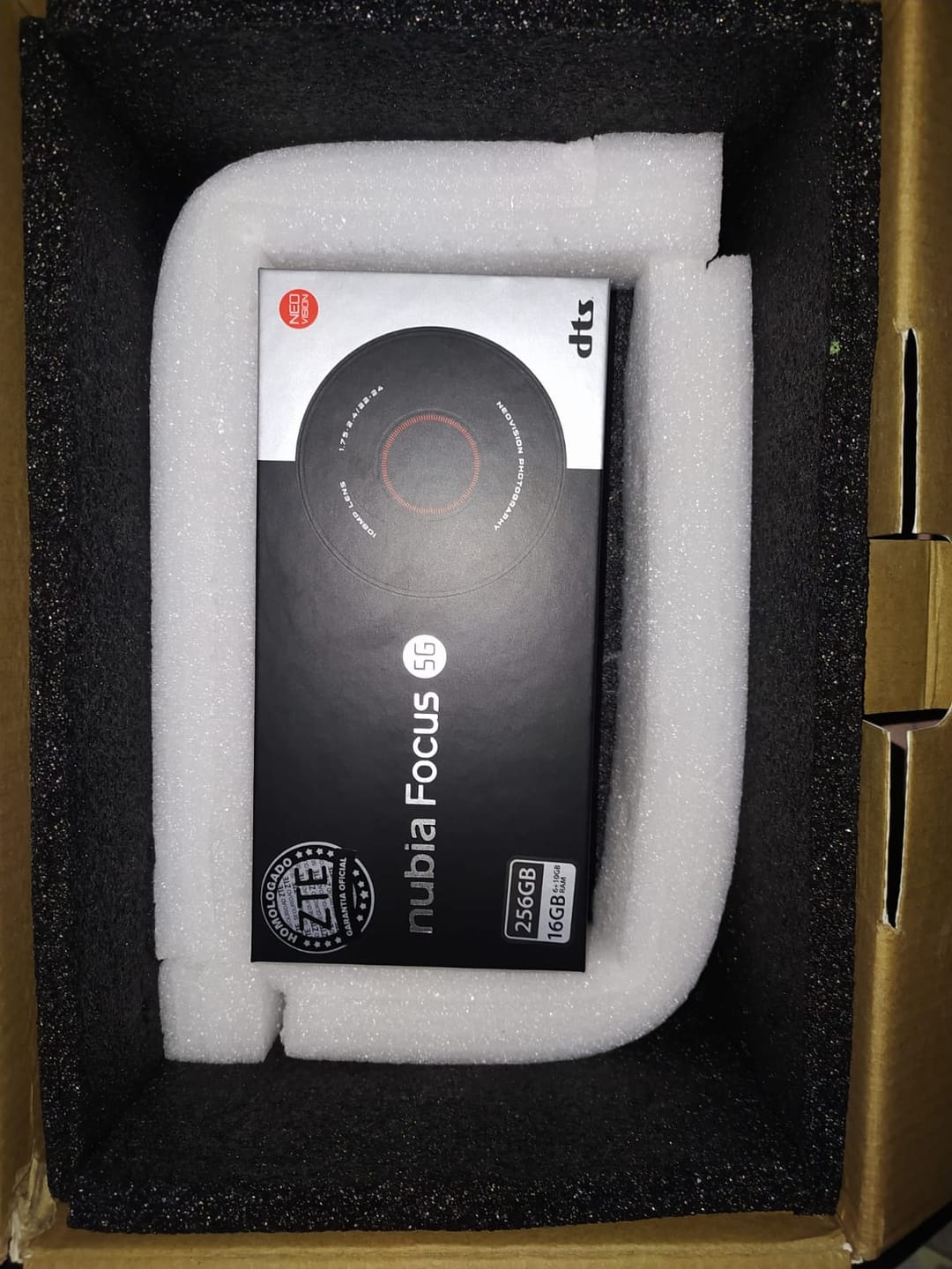 Customer photo review of Celular ZTE Nubia Focus 5G  Ram 6GB  Almacenamiento 256GB Pantalla 6.6" HD+ 108P