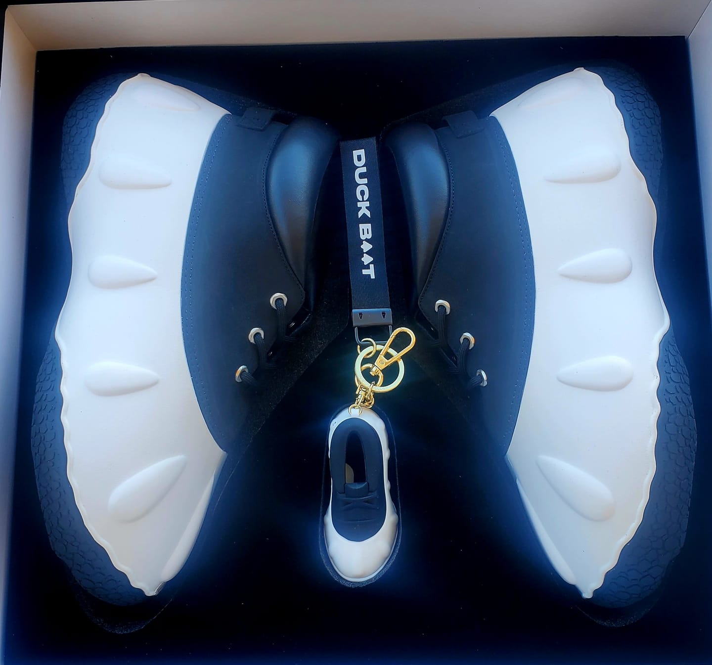 Customer photo review of Duck Lo - Tuxedo