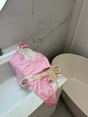 Customer photo review of Light Pink Knitted Plaid Lace Bowknot Cheeky Bikini Bottom