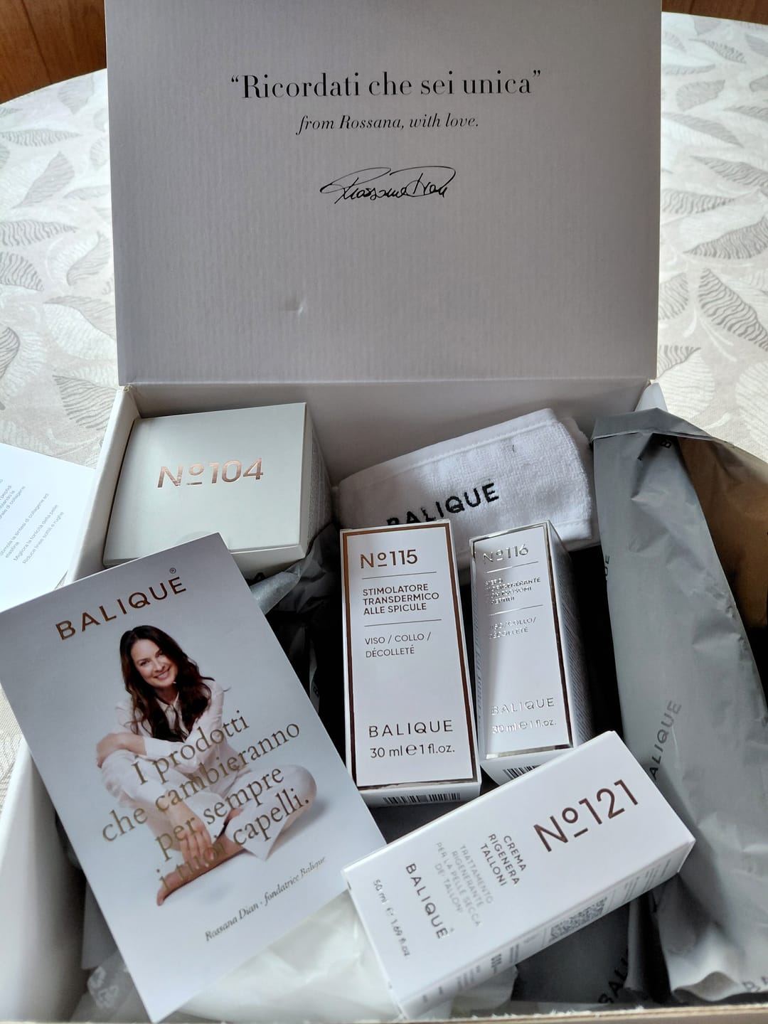 Customer photo review of BOX LONGEVYA – Trattamento Intensivo di Attivazione e Rigenerazione Cutanea