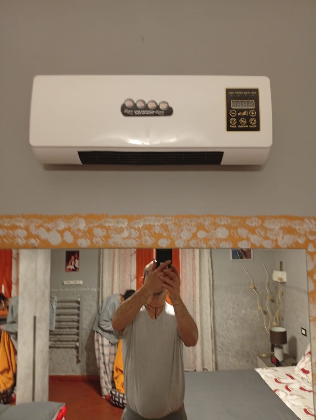 Customer photo review of Termoconvettore a parete 1200W caldo/freddo 45x12x20 cm