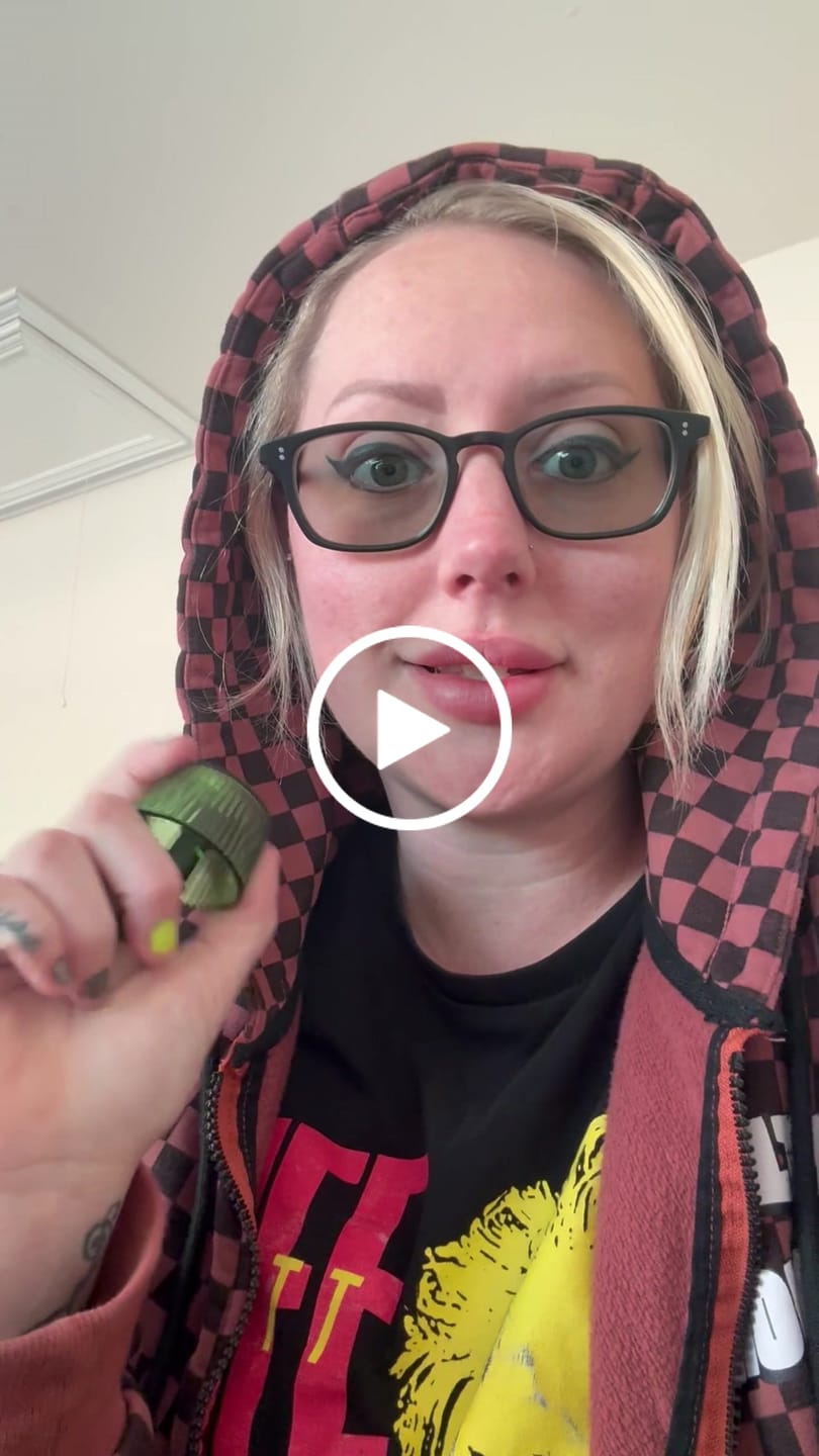 Customer video review of Deco Bowl