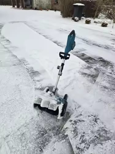 Customer photo review of Akku Schneefräse 3500W – Bürstenloser Schneeschieber